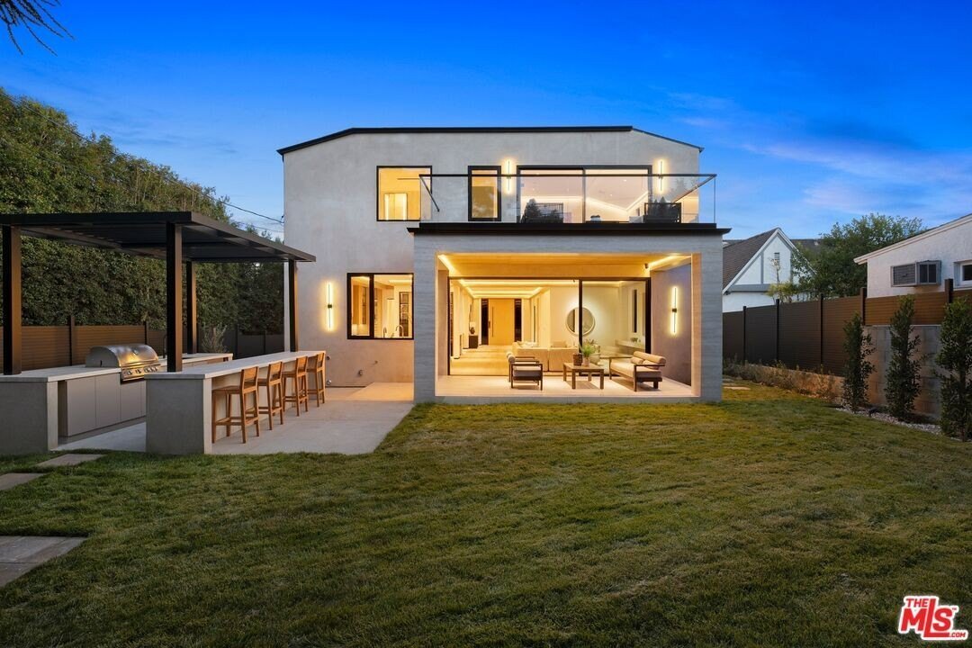 House in Los Angeles, California, United States 5 - 18997732