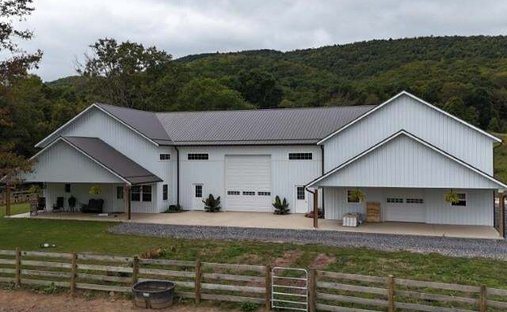 Azienda agricola a Monterey, Virginia, Stati Uniti 1