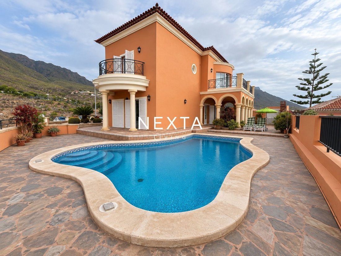 Villa in Adeje, Canary Islands, Spain 1 - 18994867
