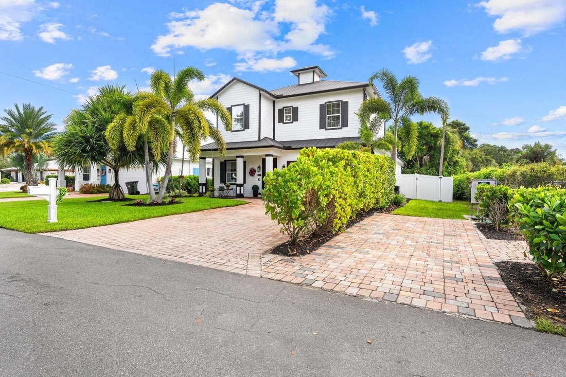 House in Stuart, Florida, United States 4 - 18995736
