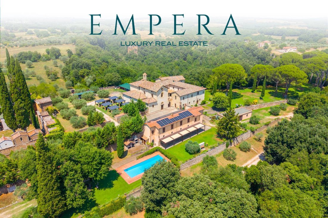 Villa in Civita Castellana, Lazio, Italy 1 - 18997680