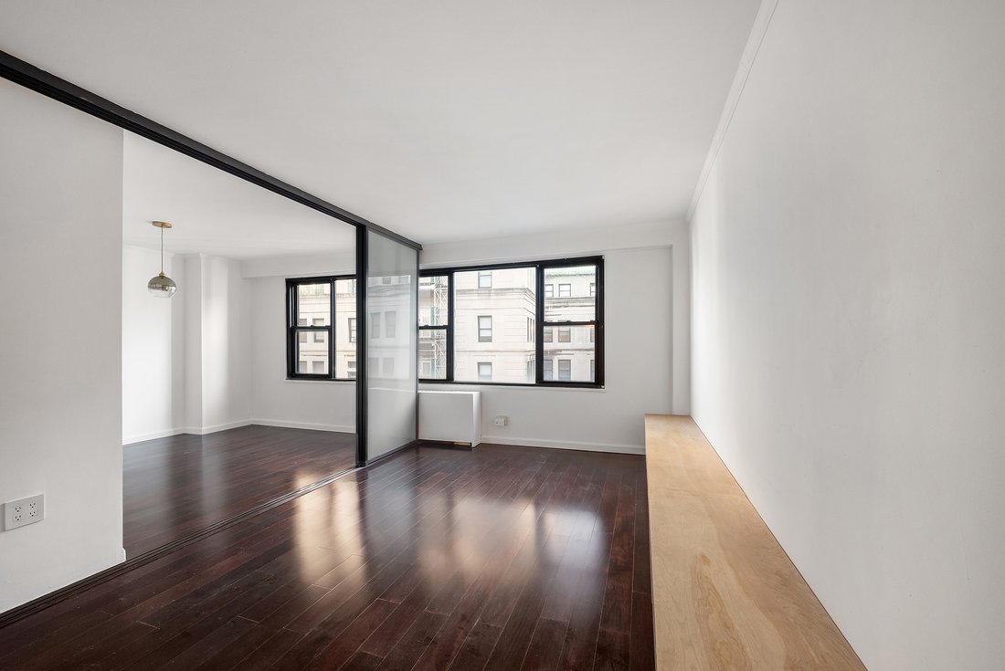 Co Op in New York, New York, United States 2 - 18998090