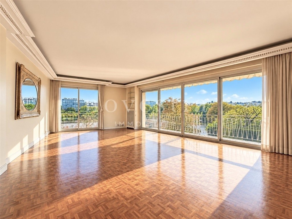 Apartment in Bois de Boulogne, Paris 16e Arrondissement, Paris 2 - 18994045