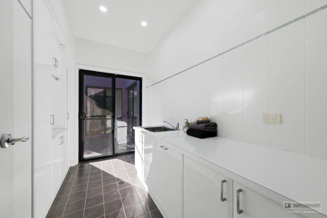 House in Griffith, Australian Capital Territory, Australia 5 - 18998021