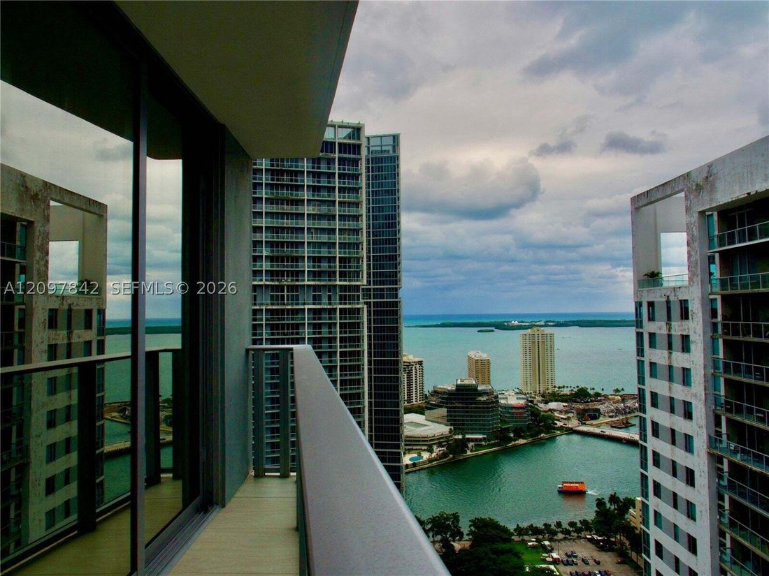 Condo in Miami, Florida, United States 5 - 18995684