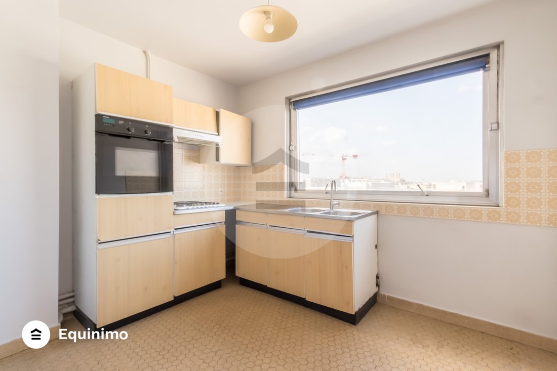 Apartment in Hôtel de Ville-Planchette, Levallois-Perret, France 5 - 18996174