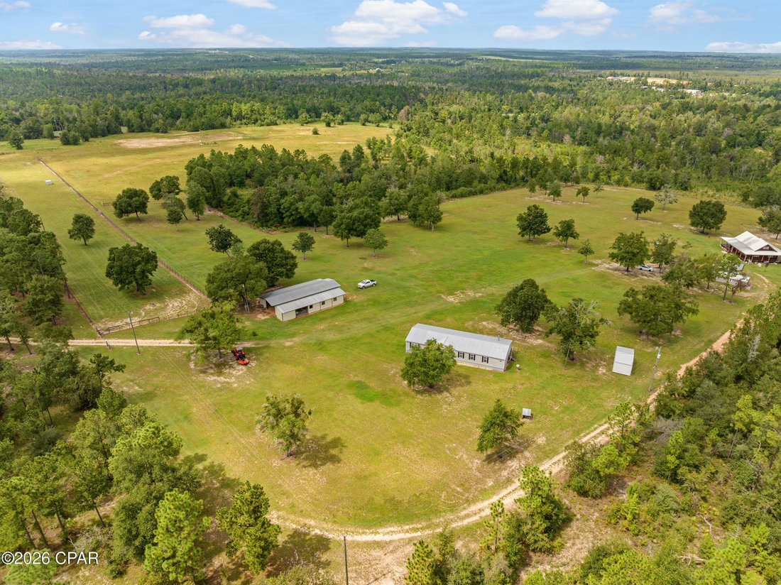 Farm Ranch in Fountain, Florida, United States 5 - 18994887