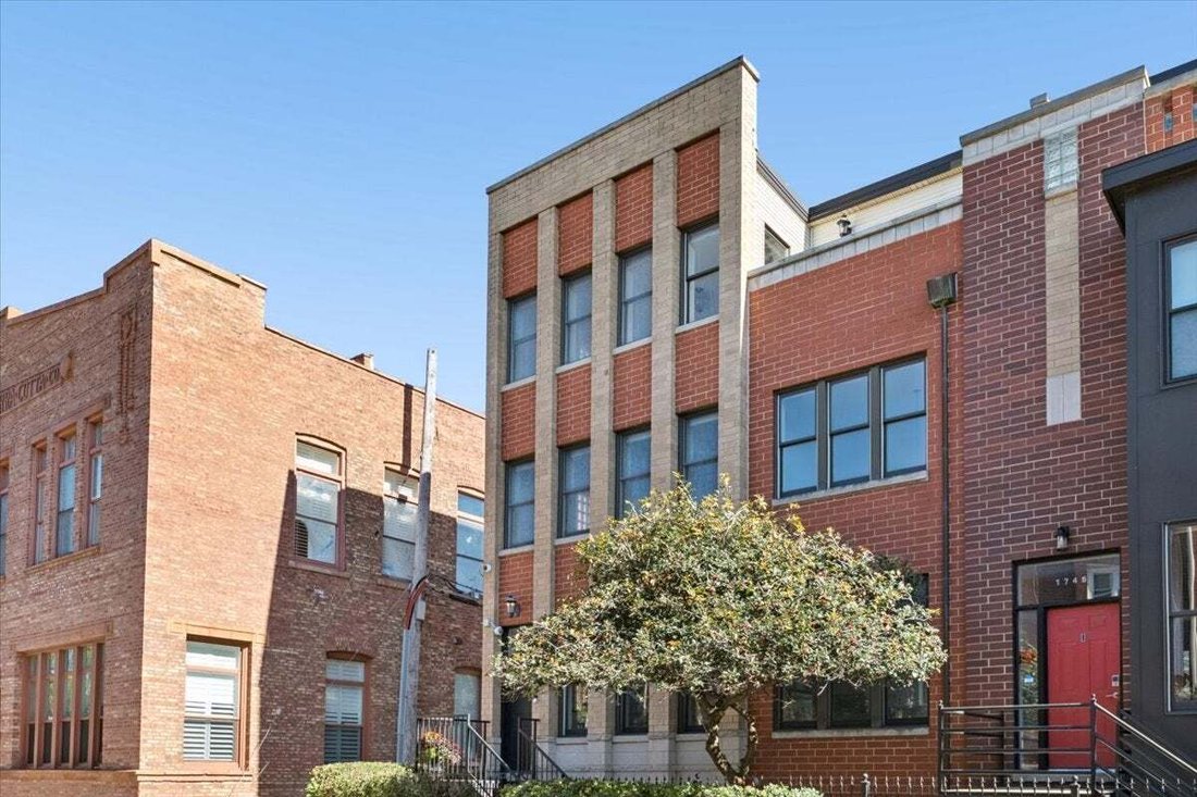 Condo in Chicago, Illinois, United States 1 - 18993456