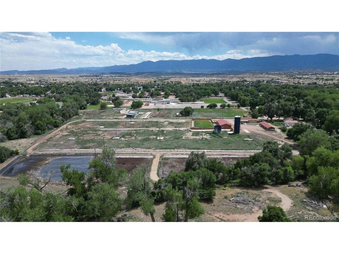 House in Florence, Colorado, United States 3 - 18995213
