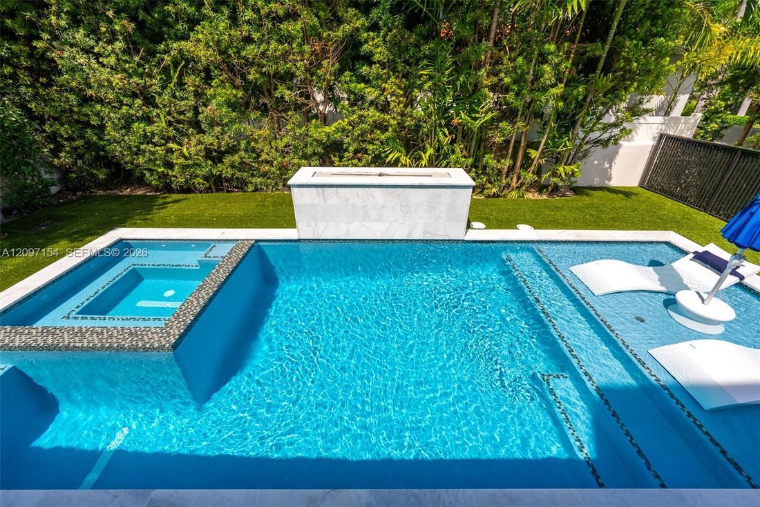 House in Miami Beach, Florida, United States 2 - 18996394
