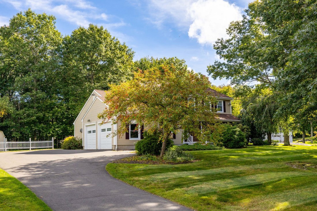 House in Wolcott, Connecticut, United States 3 - 18994255