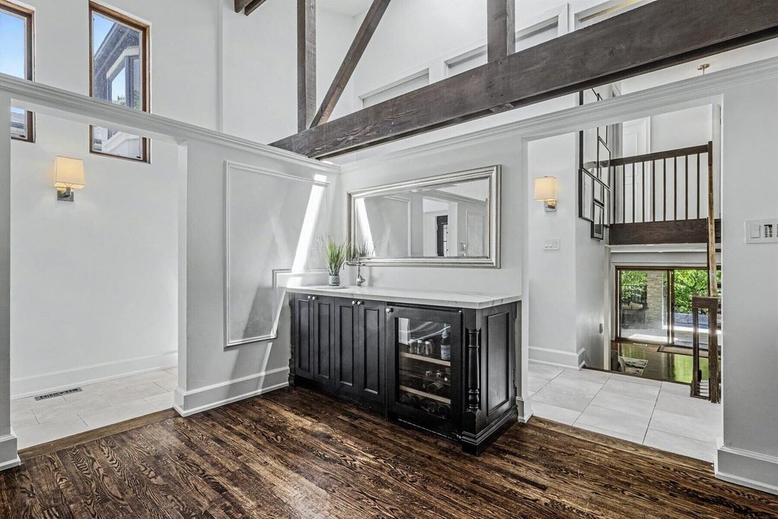 House in Toronto, Ontario, Canada 5 - 18994585