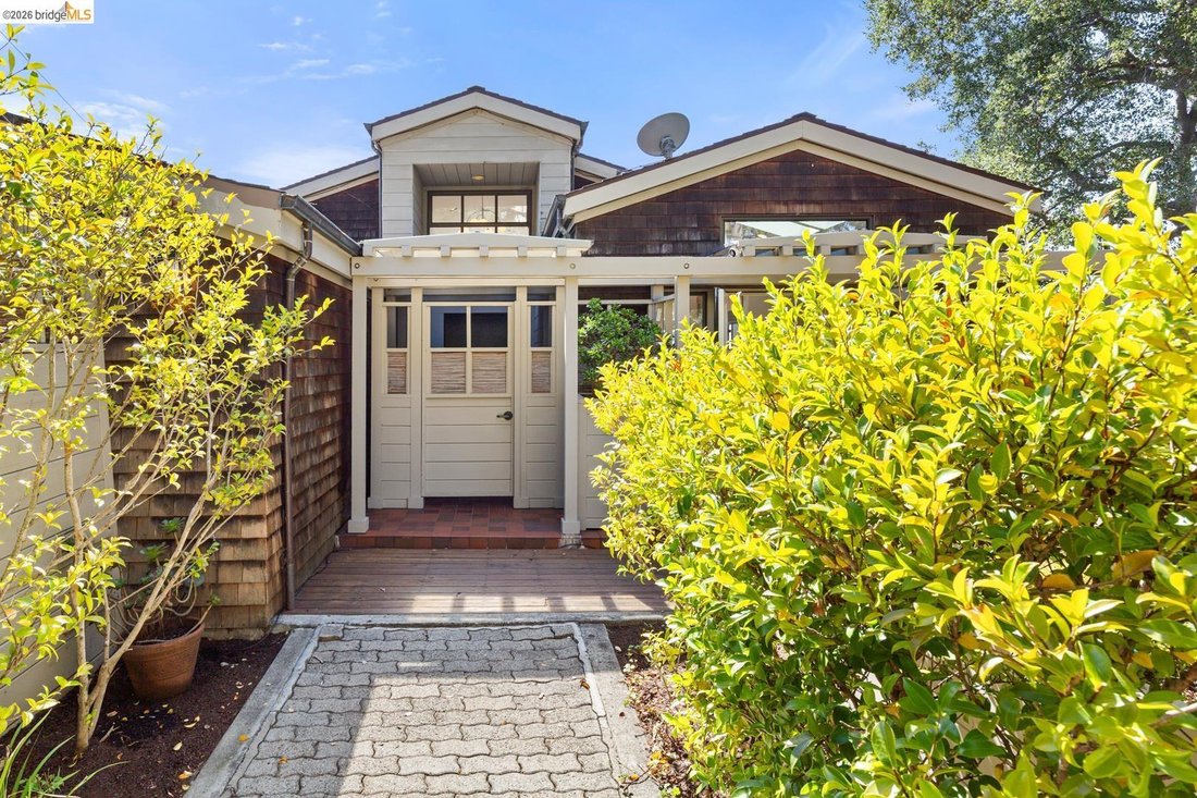 House in Alameda, California, United States 4 - 18995444