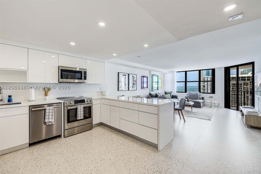 Condo in Miami, Florida, United States 1 - 18993072
