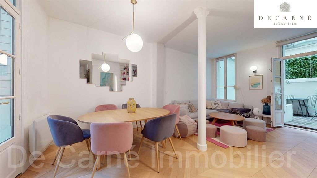 Apartment in Palais Royal, Paris 1er Arrondissement, Paris 4 - 18993749