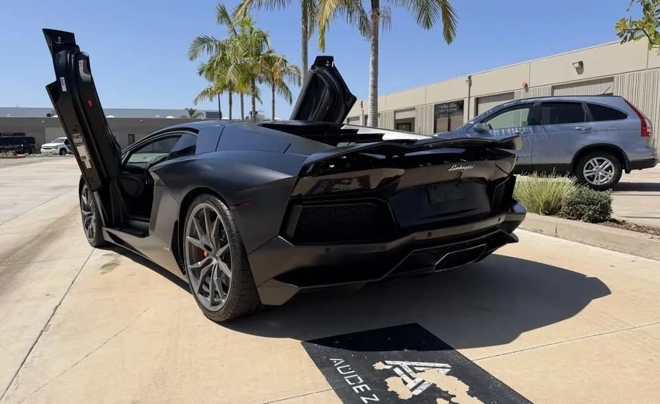 Coupe in Phoenix, AZ, United States 4 - 18997065