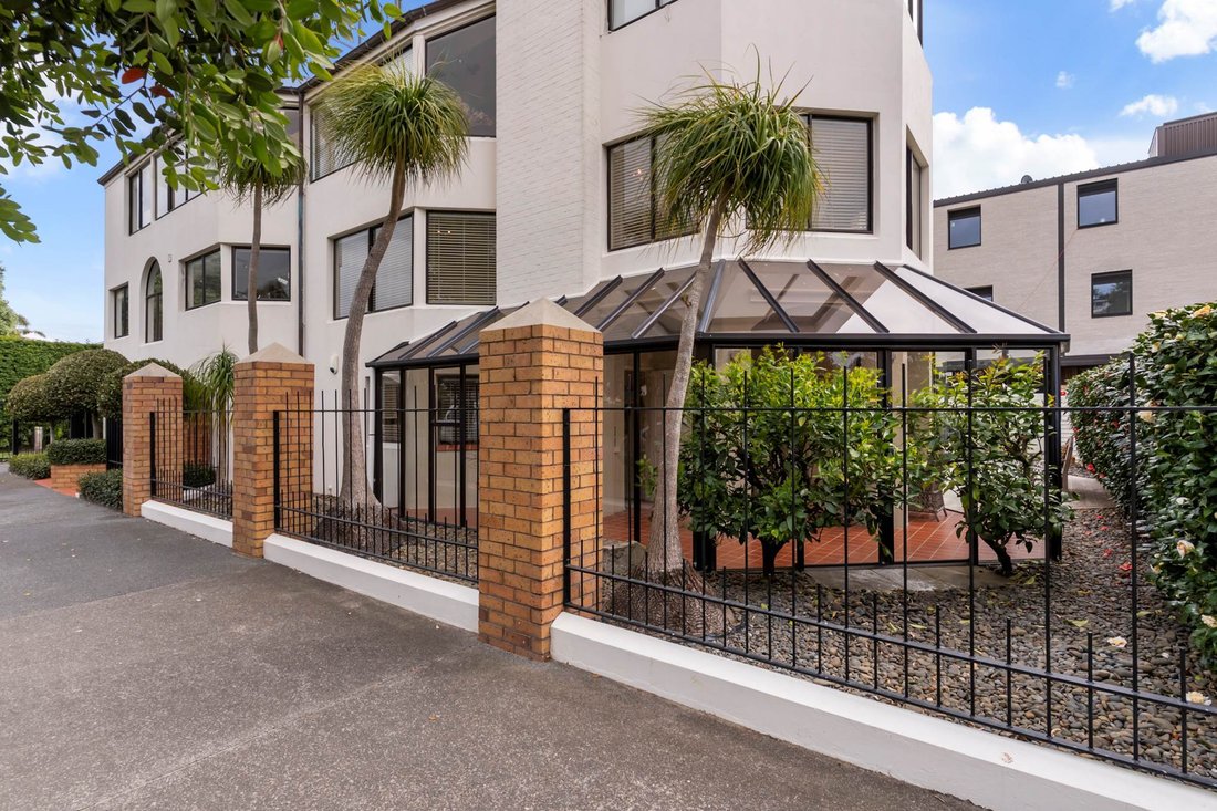 House in Auckland, Auckland, New Zealand 1 - 18997852