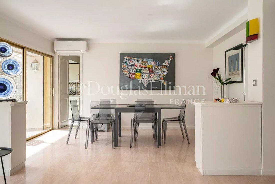 Apartment in Cannes, Provence-Alpes-Côte d'Azur, France 3 - 18994068