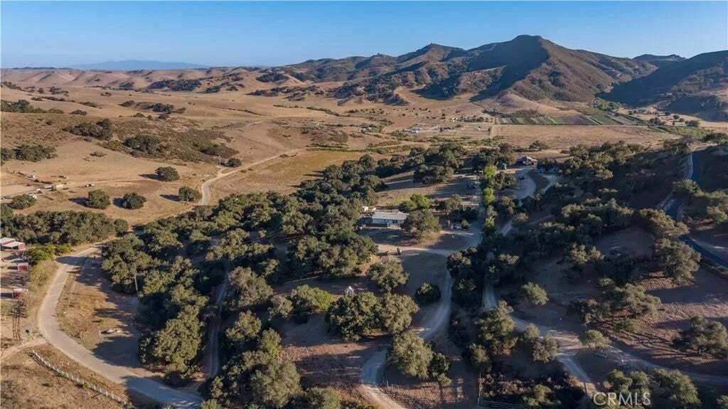 Santa Maria, California, United States 4 - 18995894