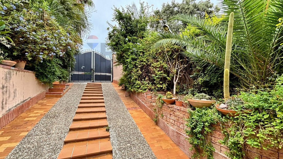 Villa in Michelangelo Zone, Palermo, Italy 4 - 18997678