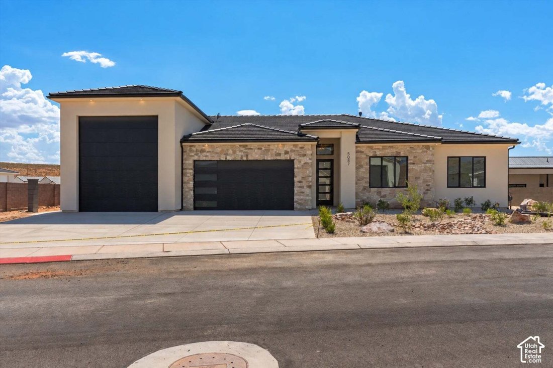 House in Hurricane, Utah, United States 1 - 18535053