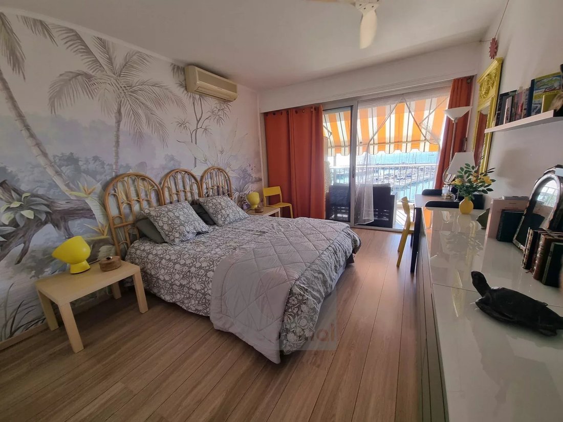 Apartment in Menton, Provence-Alpes-Côte d'Azur, France 5 - 18993691