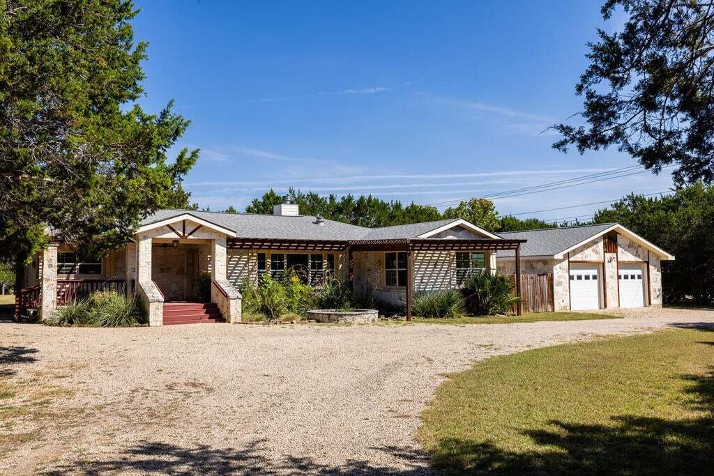 House in Kerrville, Texas, United States 2 - 18992736