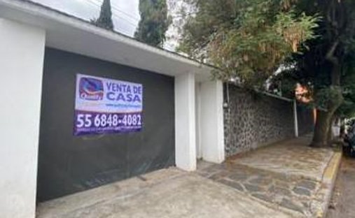 House in Santa Catarina Yecahuitzotl, Mexico City, Mexico 1