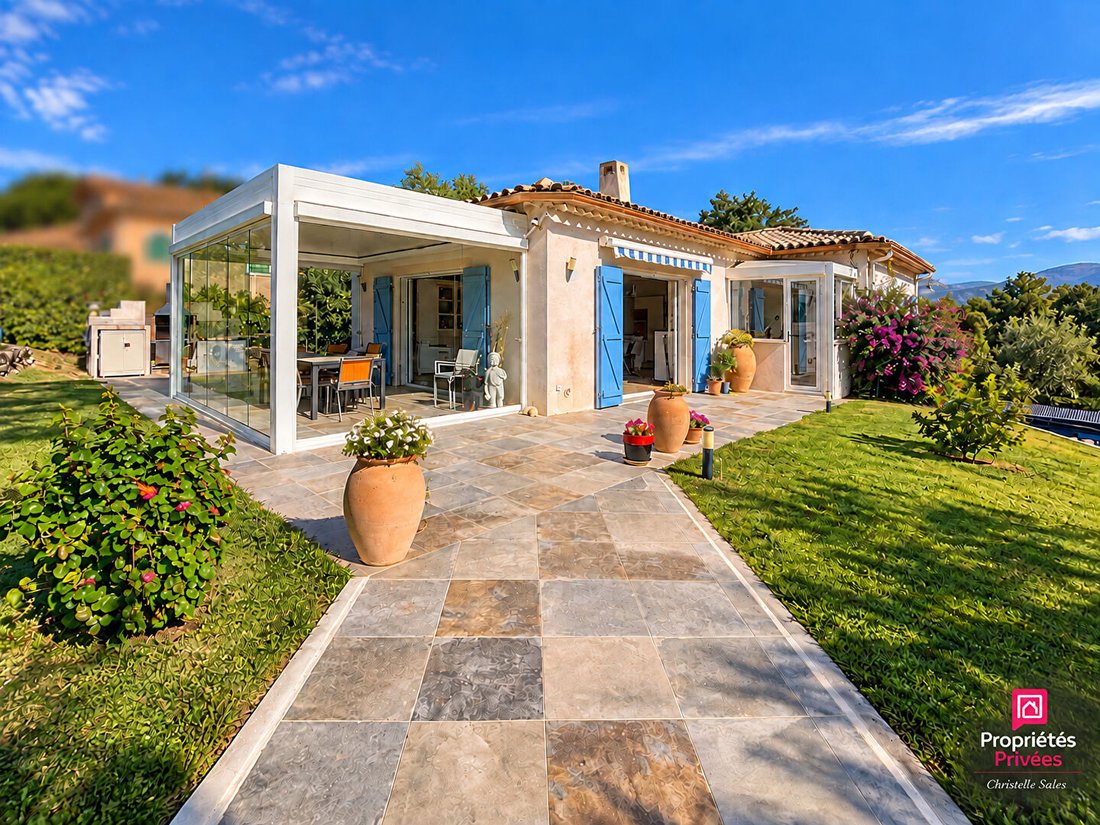 Villa in Montauroux, Provence-Alpes-Côte d'Azur, France 1 - 18997292