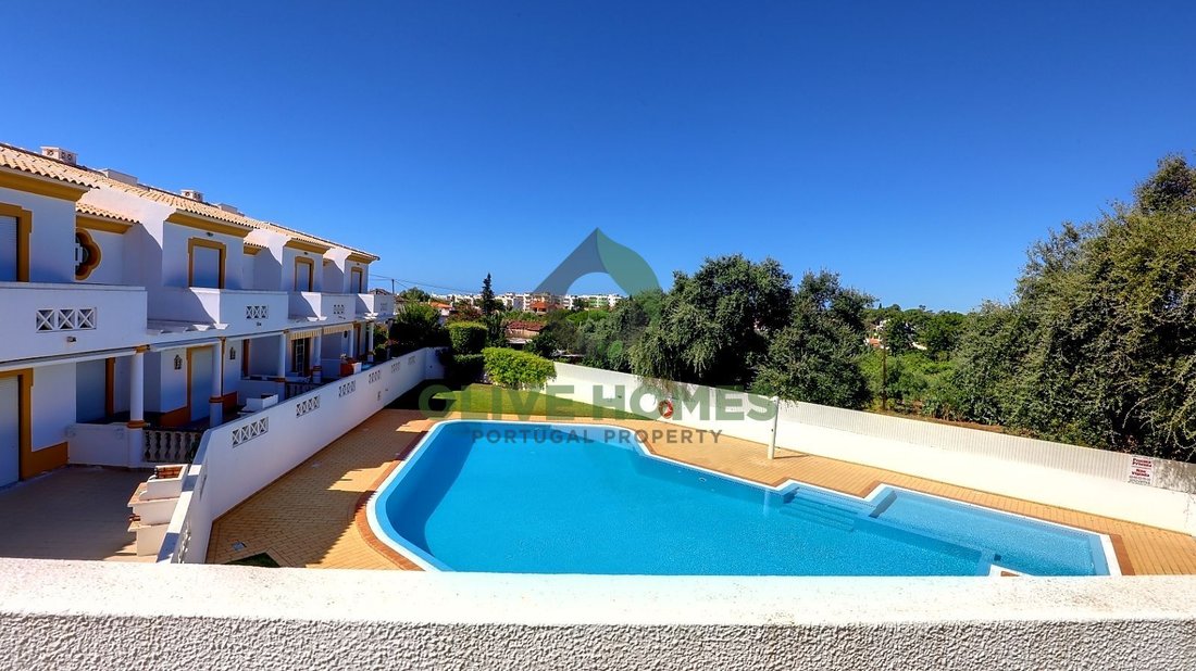 Maison de ville à Olhos de Agua, Algarve, Portugal 1 - 18737250