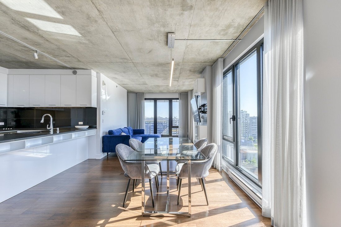 Condo in Montréal, Quebec, Canada 4 - 18998134