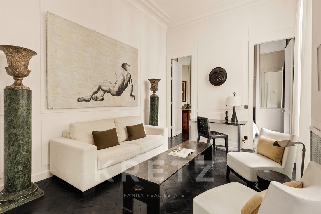 Apartment in Vendôme, Paris 1er Arrondissement, Paris 2 - 18994267