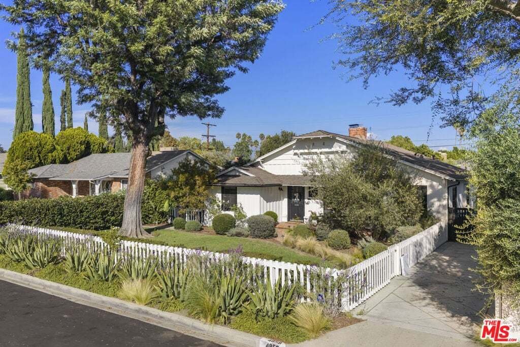 House in Los Angeles, California, United States 3 - 18992898
