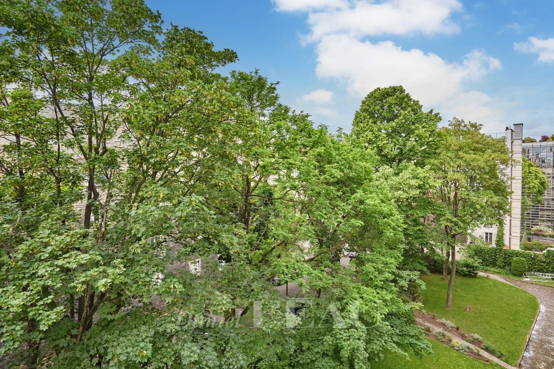 Apartment in Hoche-Friedland, Paris 8e Arrondissement, Paris 2 - 18994017