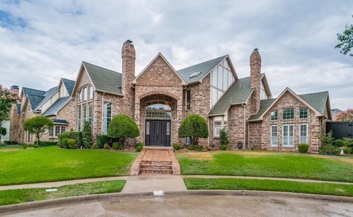 House in Plano, Texas, United States 1