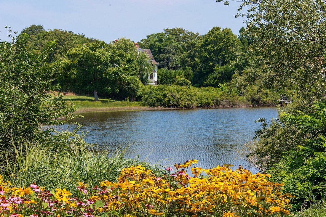 Water Mill, New York, United States 4 - 18996405