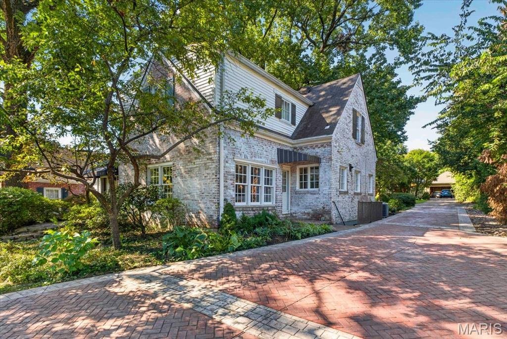 House in Kirkwood, Missouri, United States 2 - 18995417