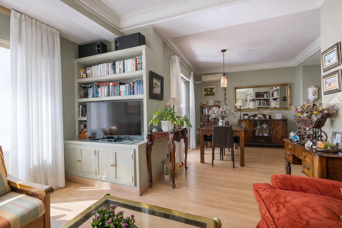 Apartment in Chamberi, Madrid, Spain 4 - 16185032