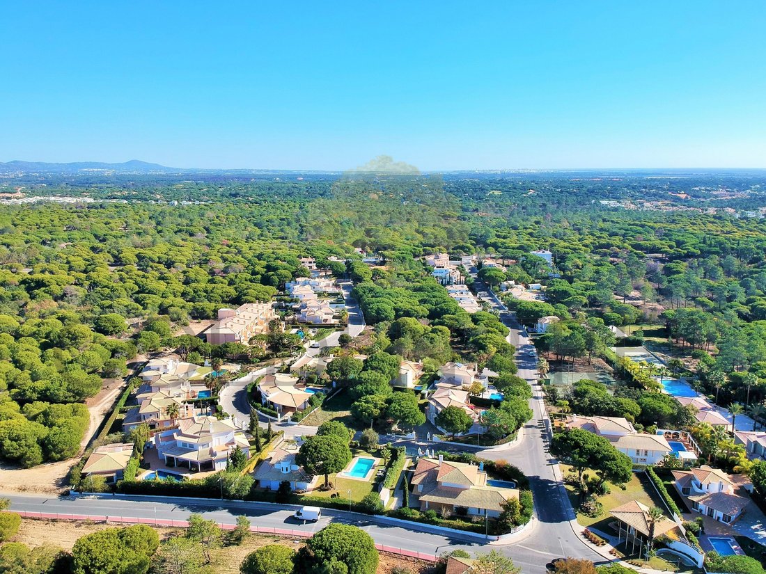 Land in Almancil, Algarve, Portugal 1 - 18996594