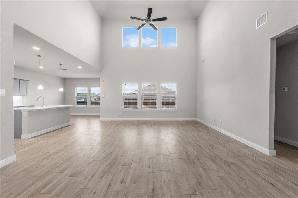 House in Burleson, Texas, United States 5 - 18993495