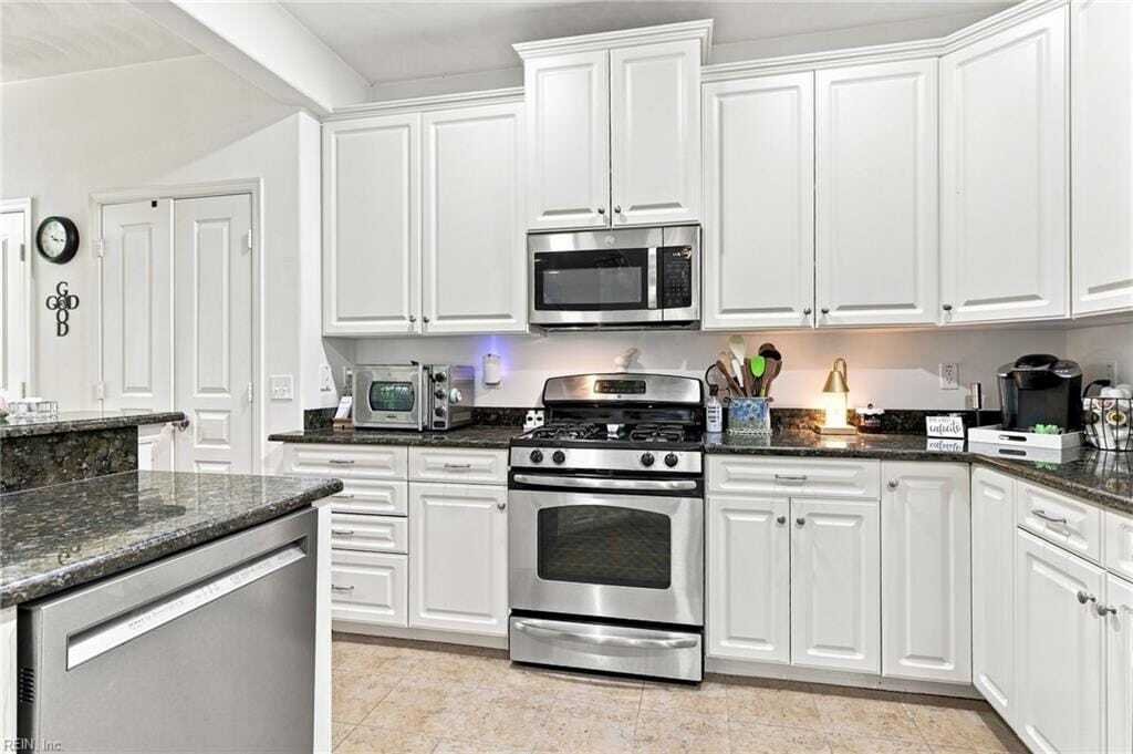 Condo in Virginia Beach, Virginia, United States 4 - 18995418