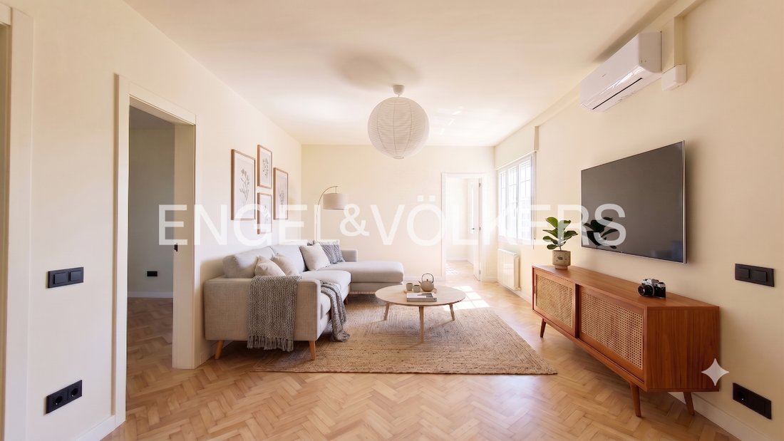 Apartment in Eixample, Barcelona, Spain 3 - 18085273