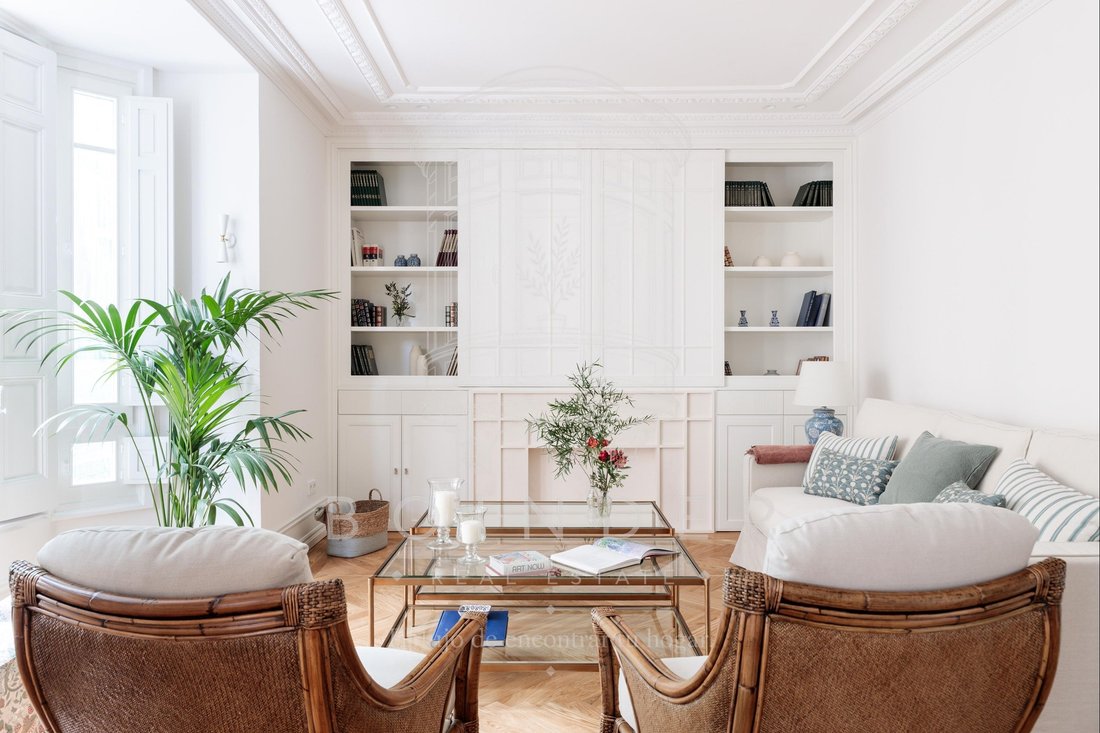 Apartment in Chamberi, Madrid, Spain 1 - 18996532