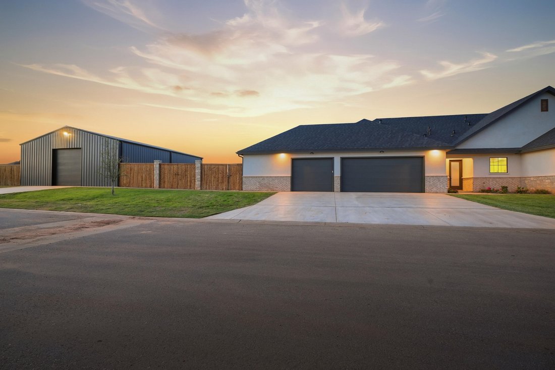 House in Lubbock, Texas, United States 4 - 18996177