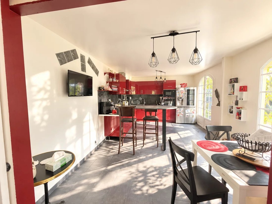 House in Dampierre-en-Yvelines, Ile-de-France, France 2 - 14764245