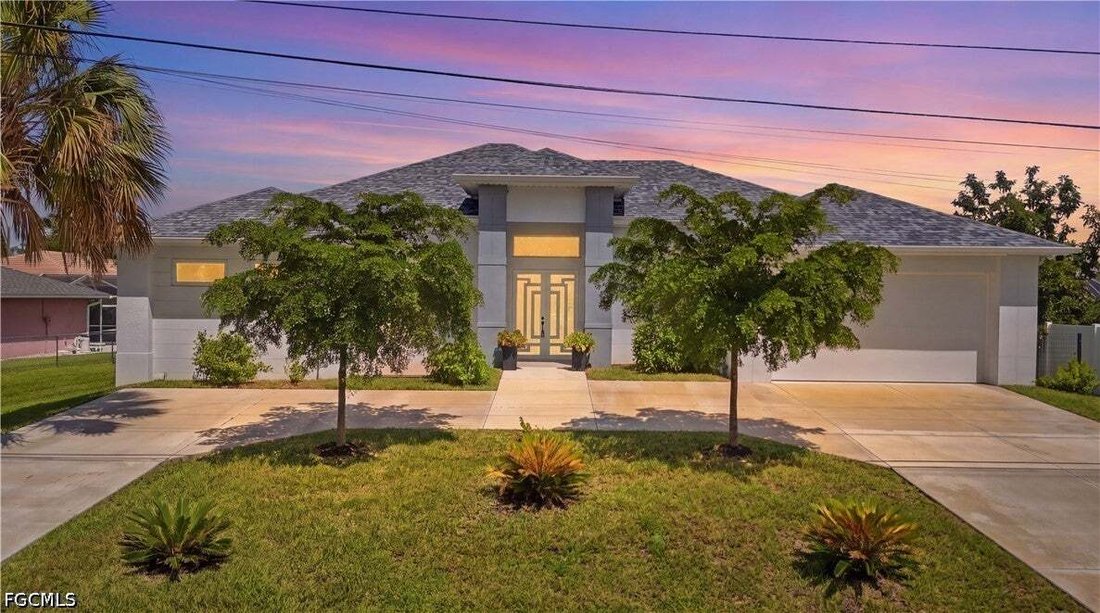 House in Cape Coral, Florida, United States 5 - 18992786
