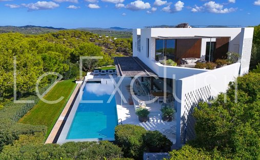 Villa in Roca Llisa, Santa Eularia des Riu, Balearic Islands 1