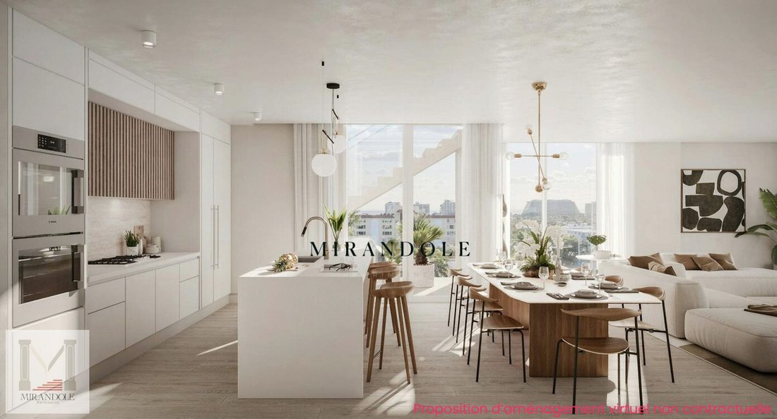 Apartment in Vieille Chapelle, 8e Arrondissement, Marseille 2 - 16750867