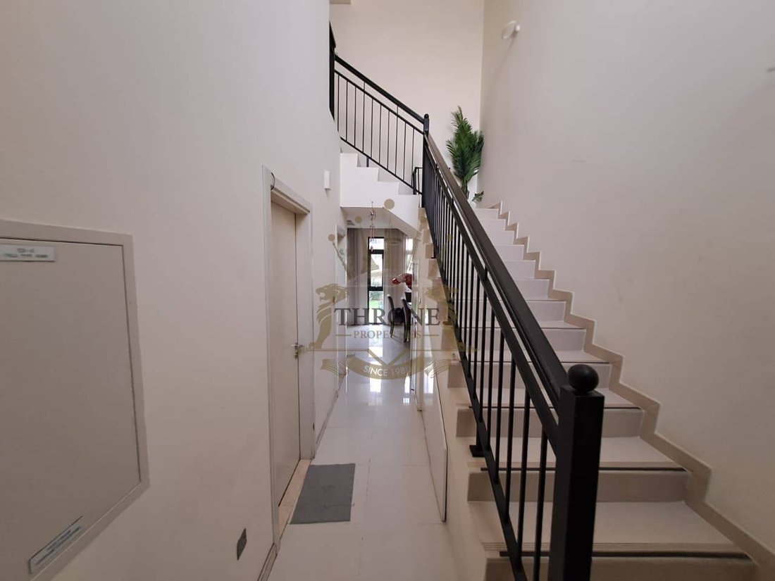Townhouse in Damac Hills 2, Dubai, United Arab Emirates 2 - 18993624