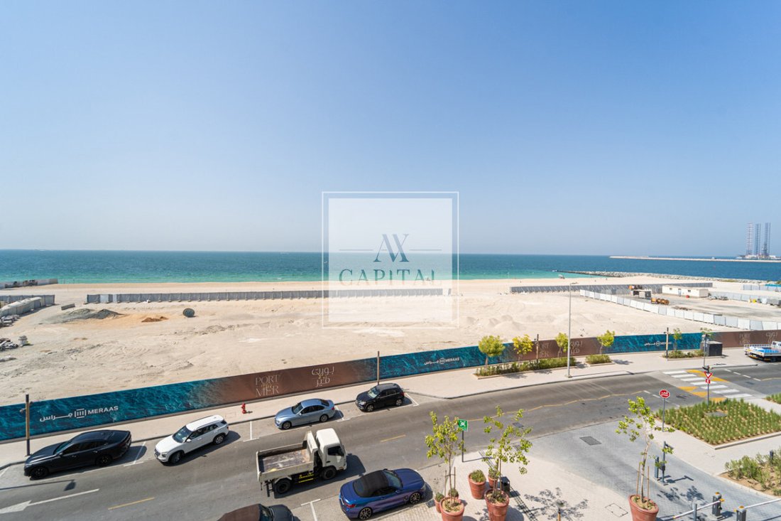 Apartment in Jumeirah, Dubai, United Arab Emirates 1 - 18993914